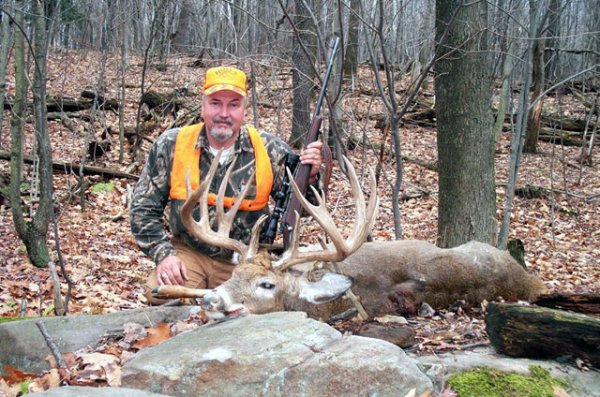 My best scoring buck yet.
Taken on our property in Northern
Butler County, PA, 2001
Points: 176 3/8